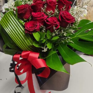 rv9005 roses rouges en vase